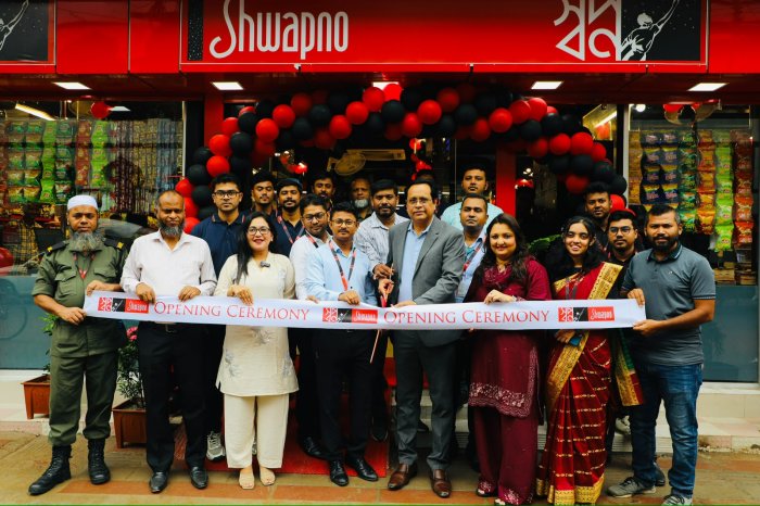 রাজধানীর মিরপুর-২ এ যাত্রা শুরু করল ‘স্বপ্ন’র নতুন আউটলেট
