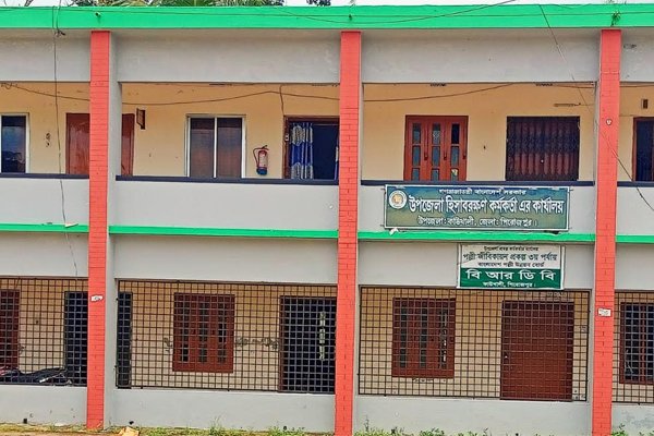 ছবি : ভোরের আকাশ