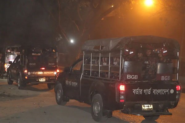 সিলেটে টানটান উত্তেজনা, বিজিবি মোতায়েন
