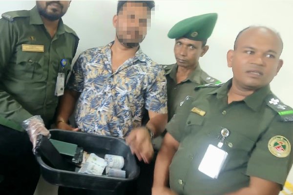 ভোরের আকাশ