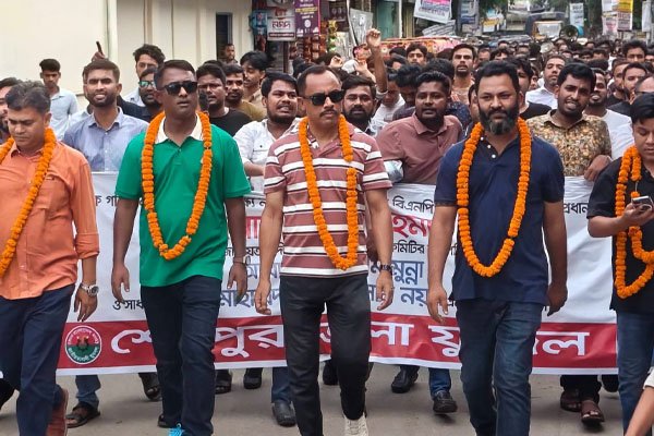 ভোরের আকাশ