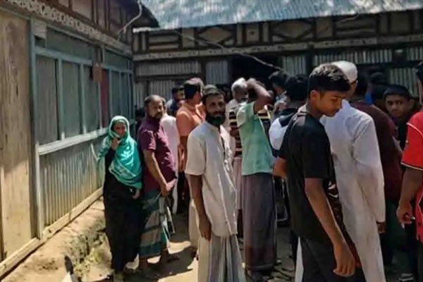 ভোরের আকাশ