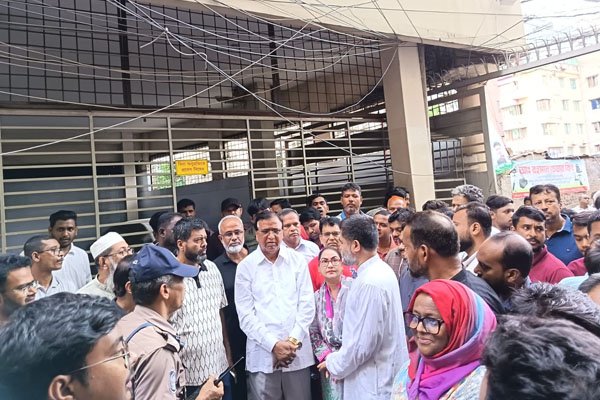 ছবি: ভোরের আকাশ