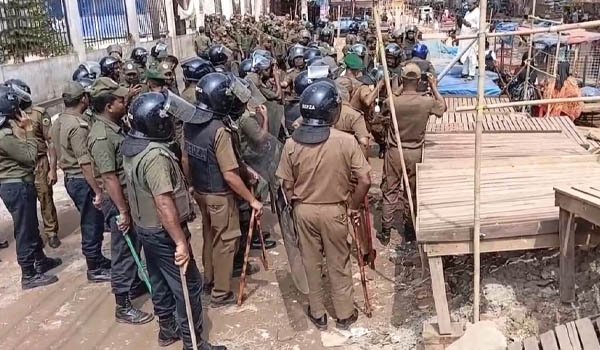 ছবি : ভোরের আকাশ