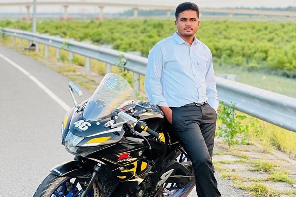ভোরের আকাশ