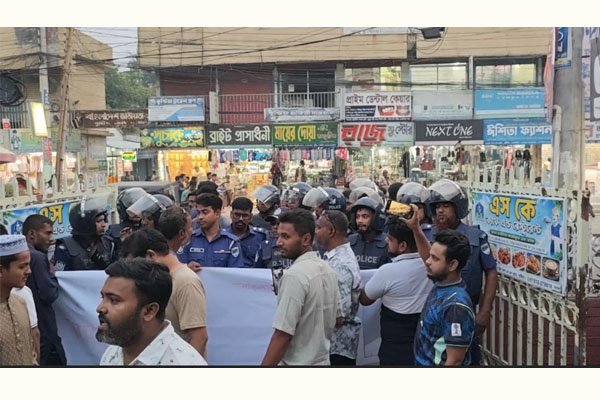 ভোরের আকাশ