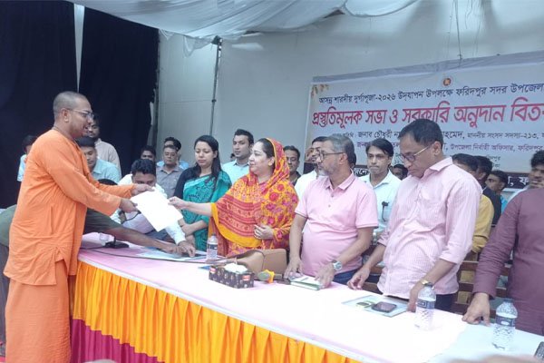 ভোরের আকাশ