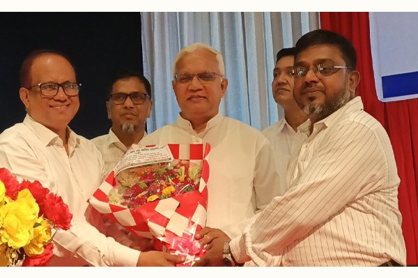 ভোরের আকাশ