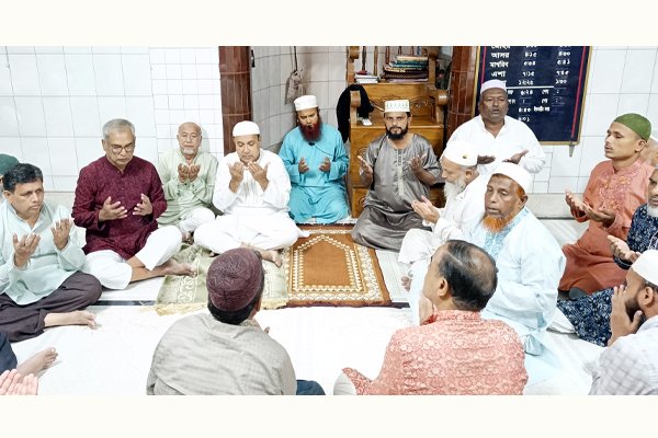 ভোরের আকাশ