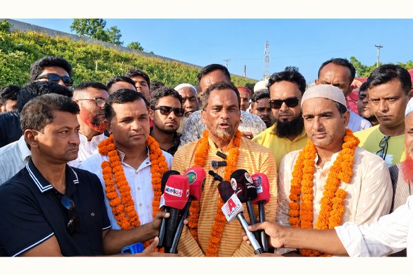 ভোরের আকাশ