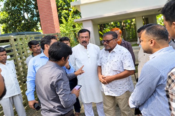 ভোরের আকাশ